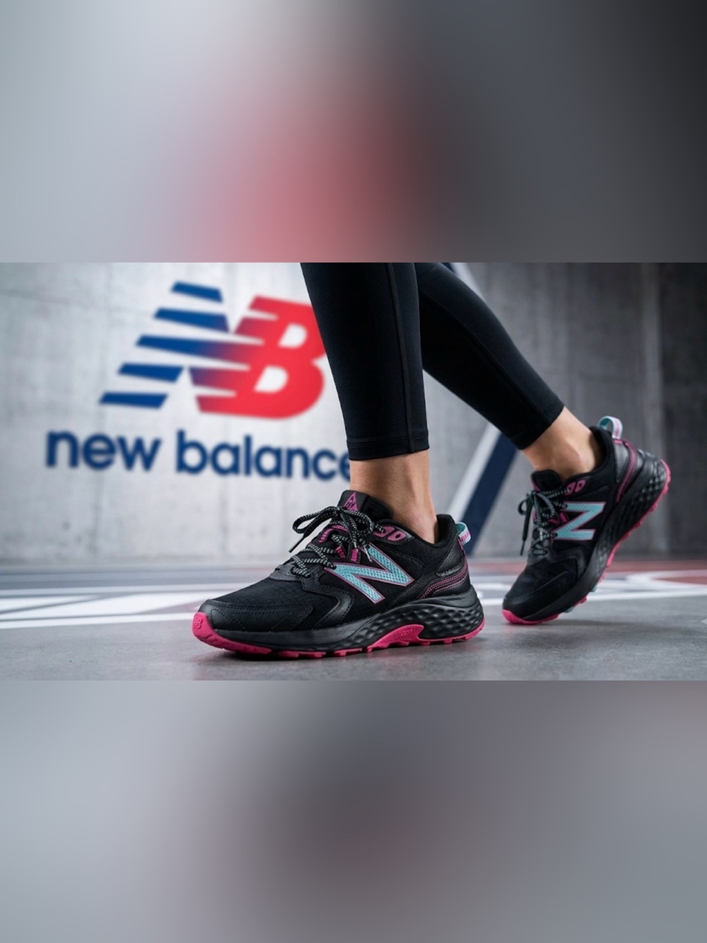 Authentic New Balance signature sneakers sz 9.5
